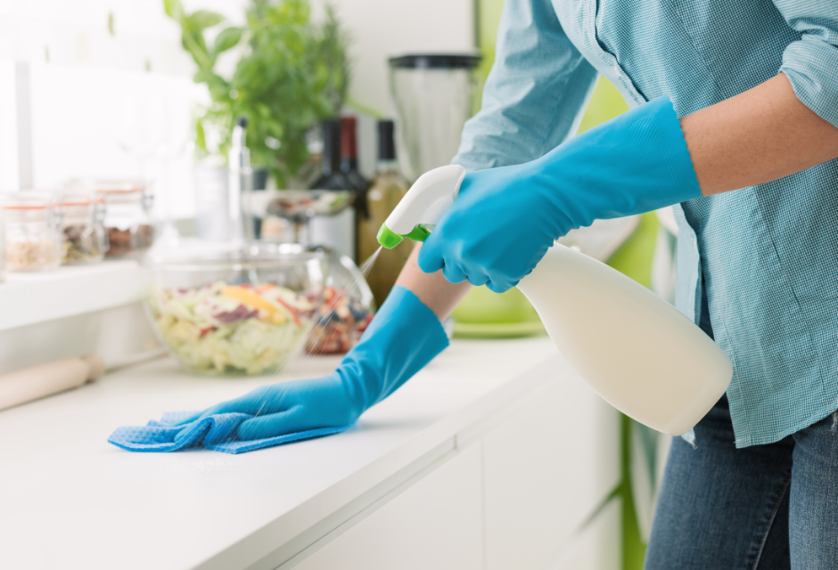 What Areas Should You Clean Before Moving In to a New House?